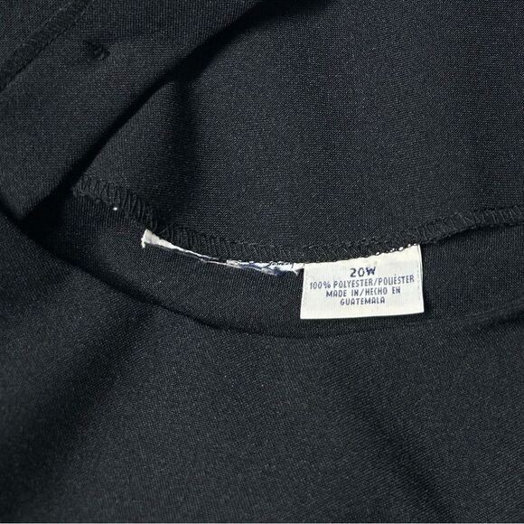 Black Short Sleeve Shirt Crop Top Embroidered Flowers Button up Back Plus Size - Picture 4 of 8